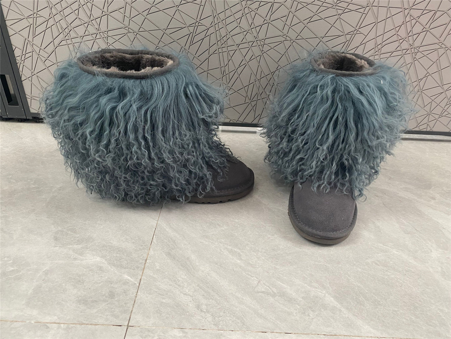 Women's Fluffy Real Mongolian Sheep Mid Half Hair Boot Furry Snow Boots With Comf Warm Booties With Wool Lining