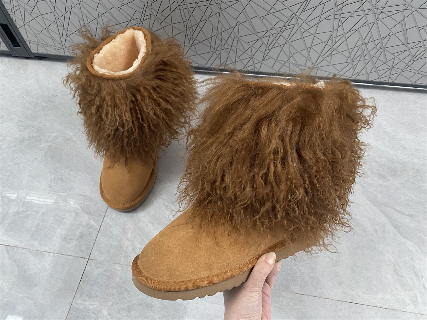 Women's Fluffy Real Mongolian Sheep Mid Half Hair Boot Furry Snow Boots With Comf Warm Booties With Wool Lining
